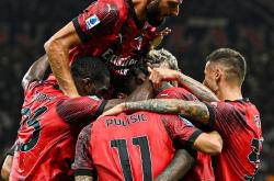 开云下载-法国逆转AC米兰，费兰·托雷斯统治全场的简单介绍