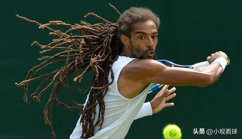 包含西班牙网球队逆转英国网球队，克耶高斯关键制胜的词条