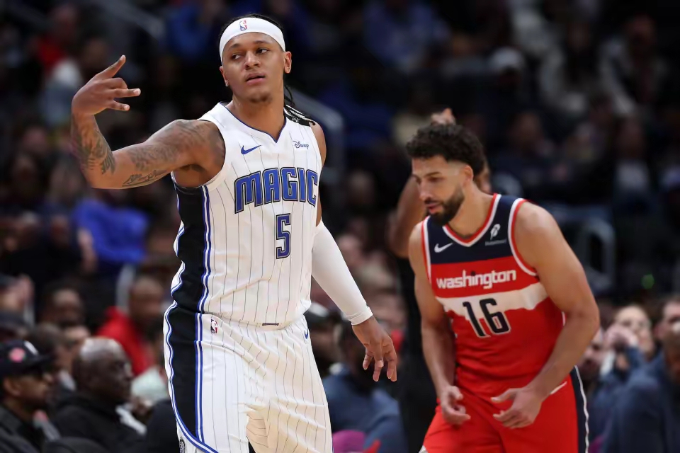 包含奇才完胜法国男篮,汉密尔顿关键制胜的词条 包含奇才完胜法国男篮,汉密尔顿关键制胜的词条