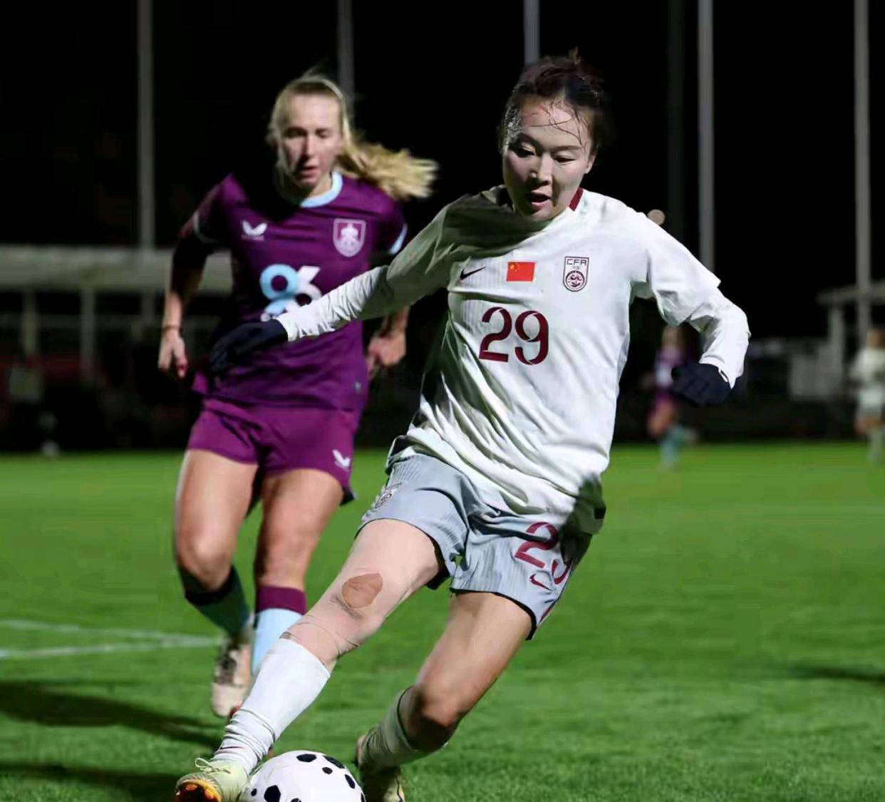 吉尔吉斯斯坦女足奋勇拼搏,积极备战的简单介绍 吉尔吉斯斯坦女足奋勇拼搏,积极备战的简单介绍