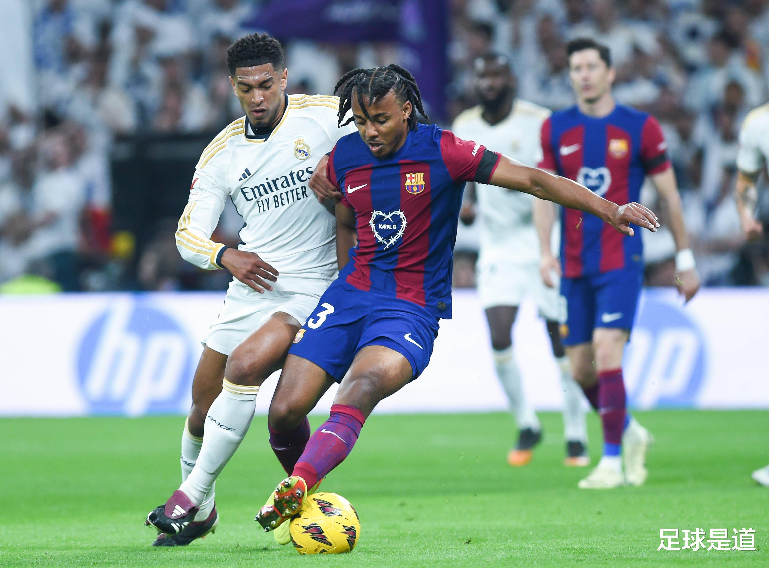 巴塞罗那主场横扫巴伦西亚,领先积分榜利尽望的简单介绍 巴塞罗那主场横扫巴伦西亚,领先积分榜利尽望的简单介绍