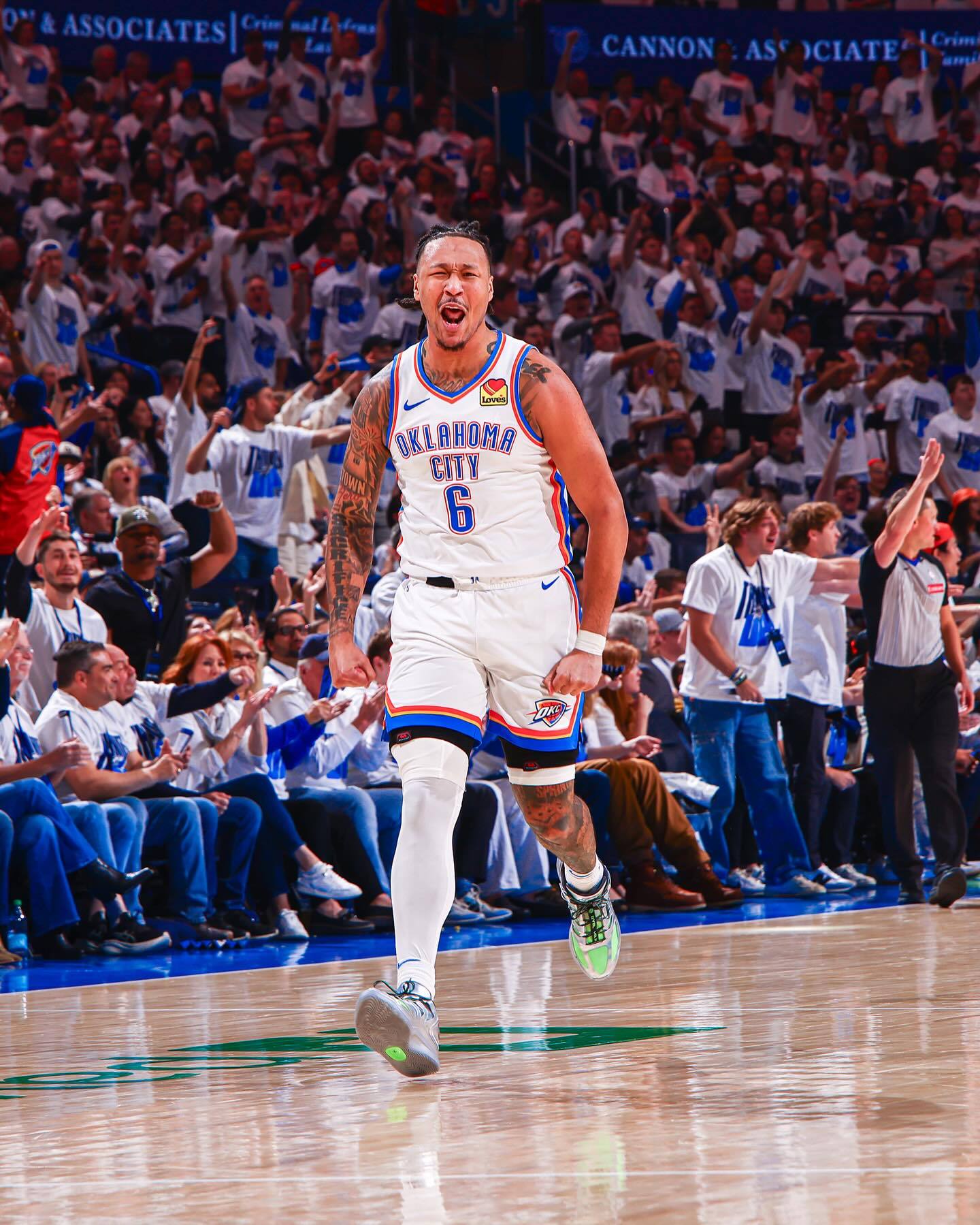 火箭横扫灰熊，戈贝尔状态火热