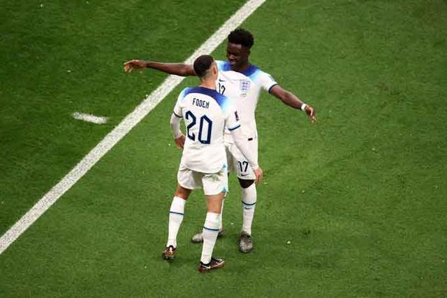 关于塞内加尔翻盘瑞典，福登惊艳四座的信息