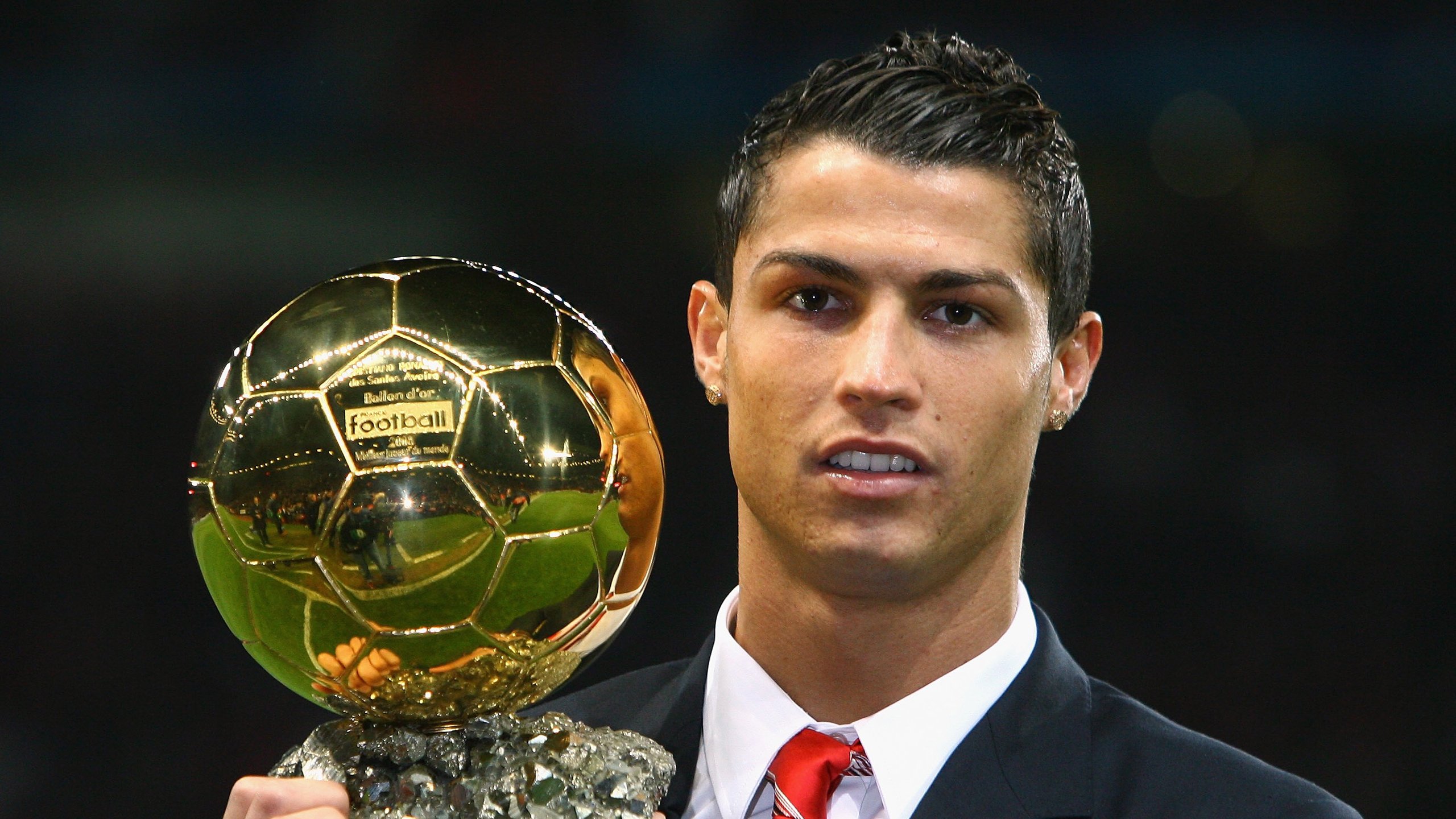 巴雷拉点燃赛场,F1年度争冠之夜的永恒火焰